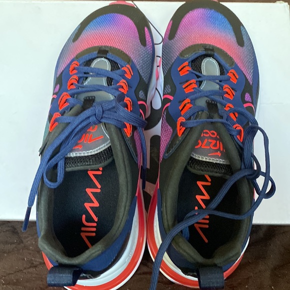 Nike Air Max 270 React SE women’s size 8 - Picture 2 of 9